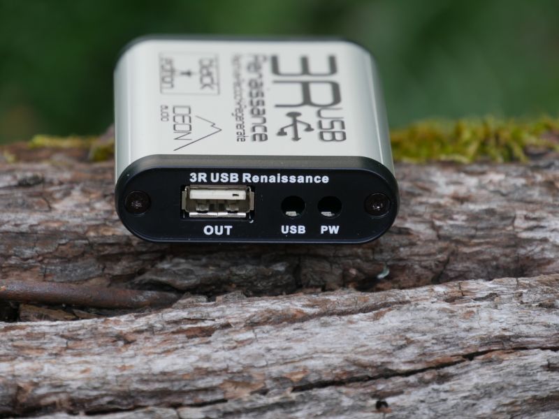 Ideon 3R Renaissance USB mk2 Ausgang nah dran
